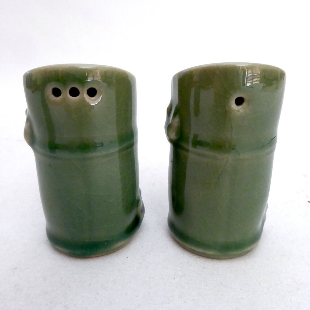 VINTAGE JAPAN CERAMIC BAMBOO SHAPED SALT PEPPER SHAKER TOOTHPICK HOLDER SET - Picture 4 of 9
